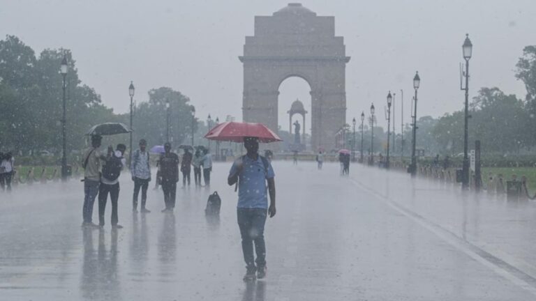 Delhi rain: Waterlogging, traffic snarls in city amid IMD alert, over 200 flights delayed | Latest News India